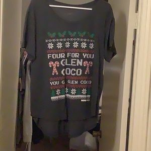 Mean girls Christmas T-shirt size extra-large never worn.